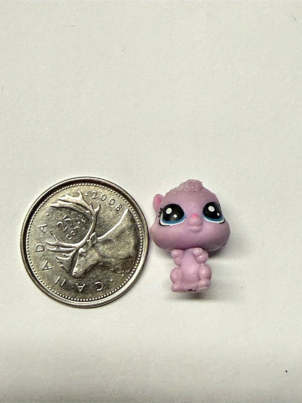 Hasbro Littlest Pet Shop Teeniest Tiniest Teensies #38 Chipper Laventail